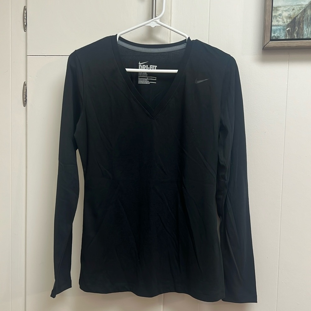 Black Long Sleeve V-Neck Nike Dri-Fit Tee Medium